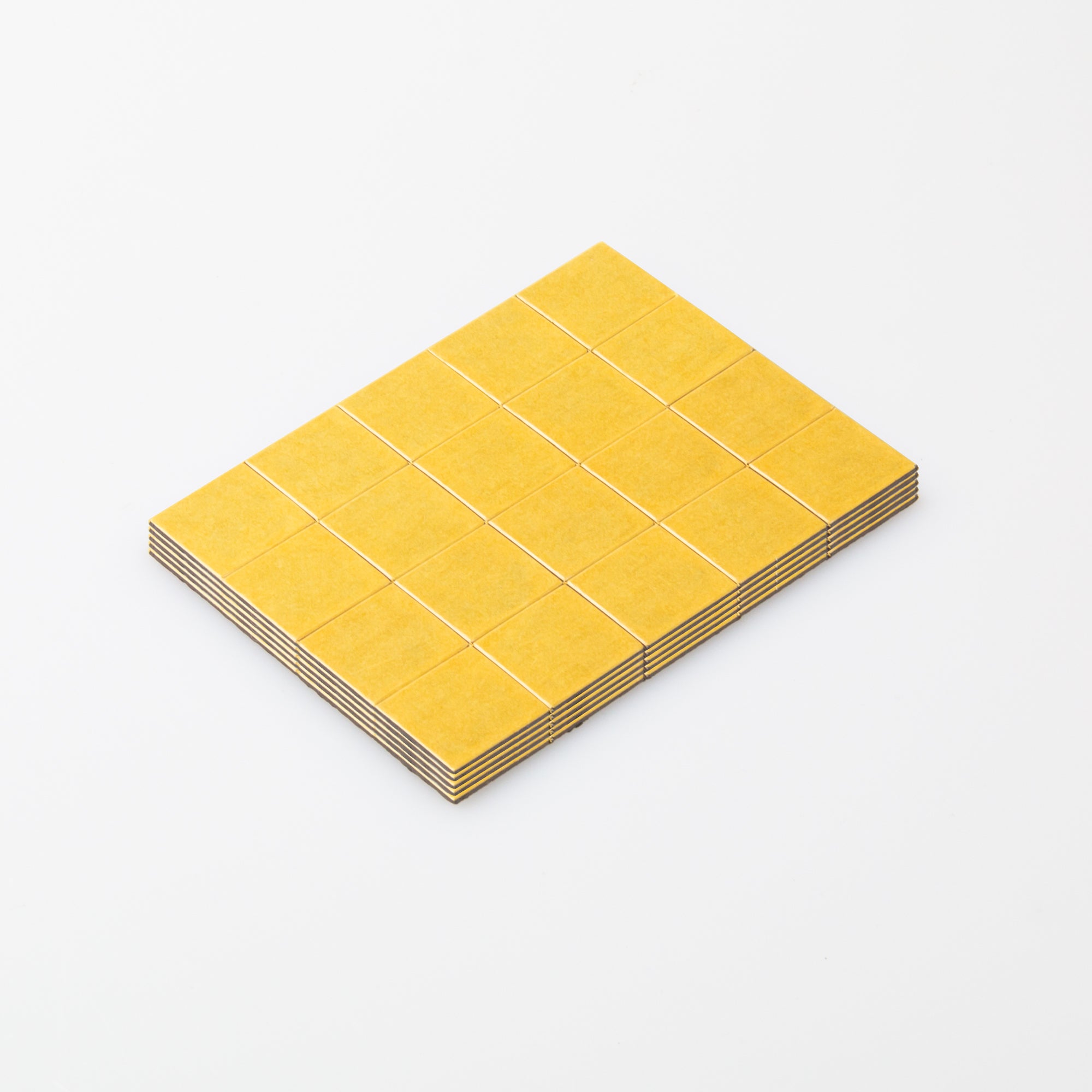 Magna-c Selbstklebende Magnetfolie 18x18mm - 100 Stück Im Set