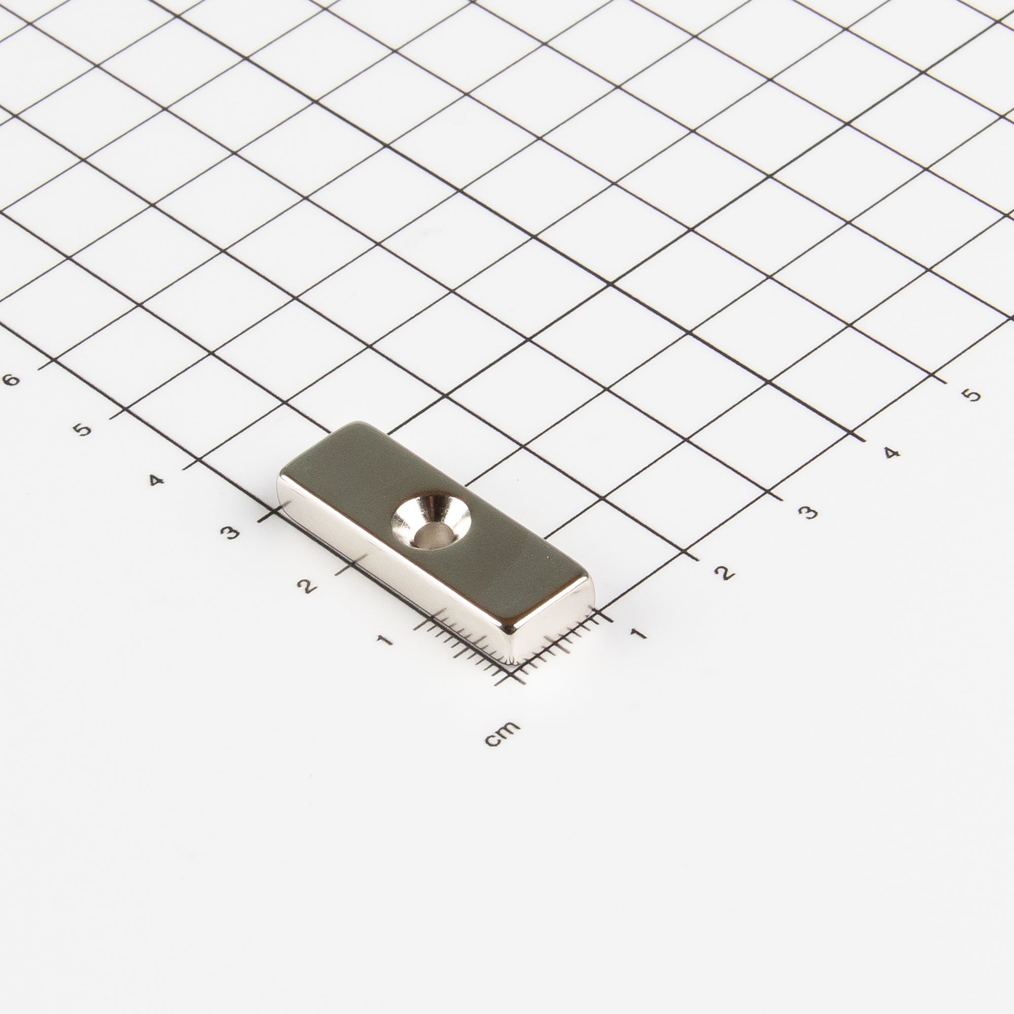 Magna-c Neodym-blockmagnet 30x10x5mm Mit Konischer Senkung