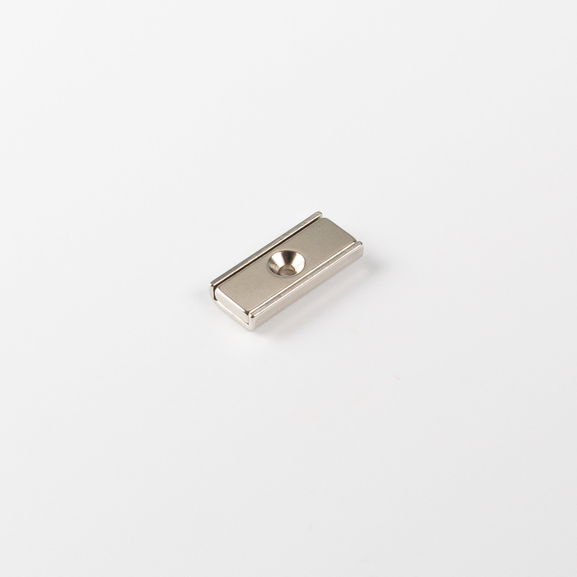 Magna-c Neodym-flachleiste 30x13,5x5mm Mit Konischer Senkung
