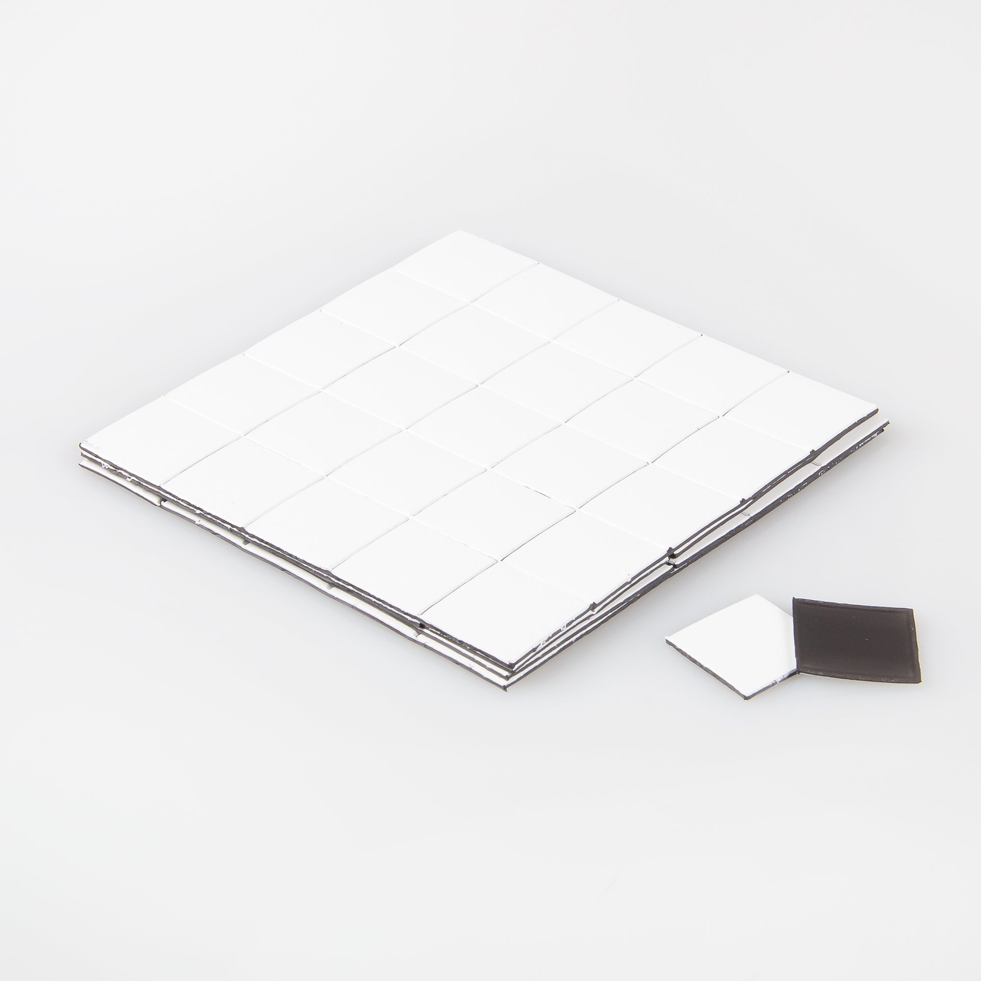 Magna-c Magnetfolienstanzteile 18x18mm - 100 Stück Im Set