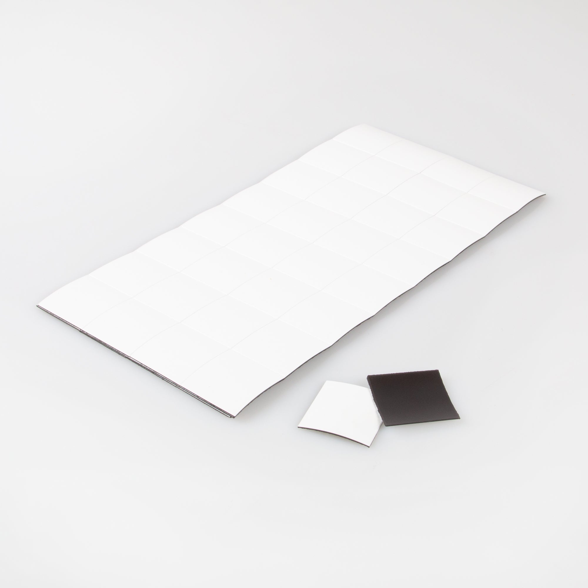 Magna-c Magnetfolienstanzteile 30x30mm - 100 Stück Im Set
