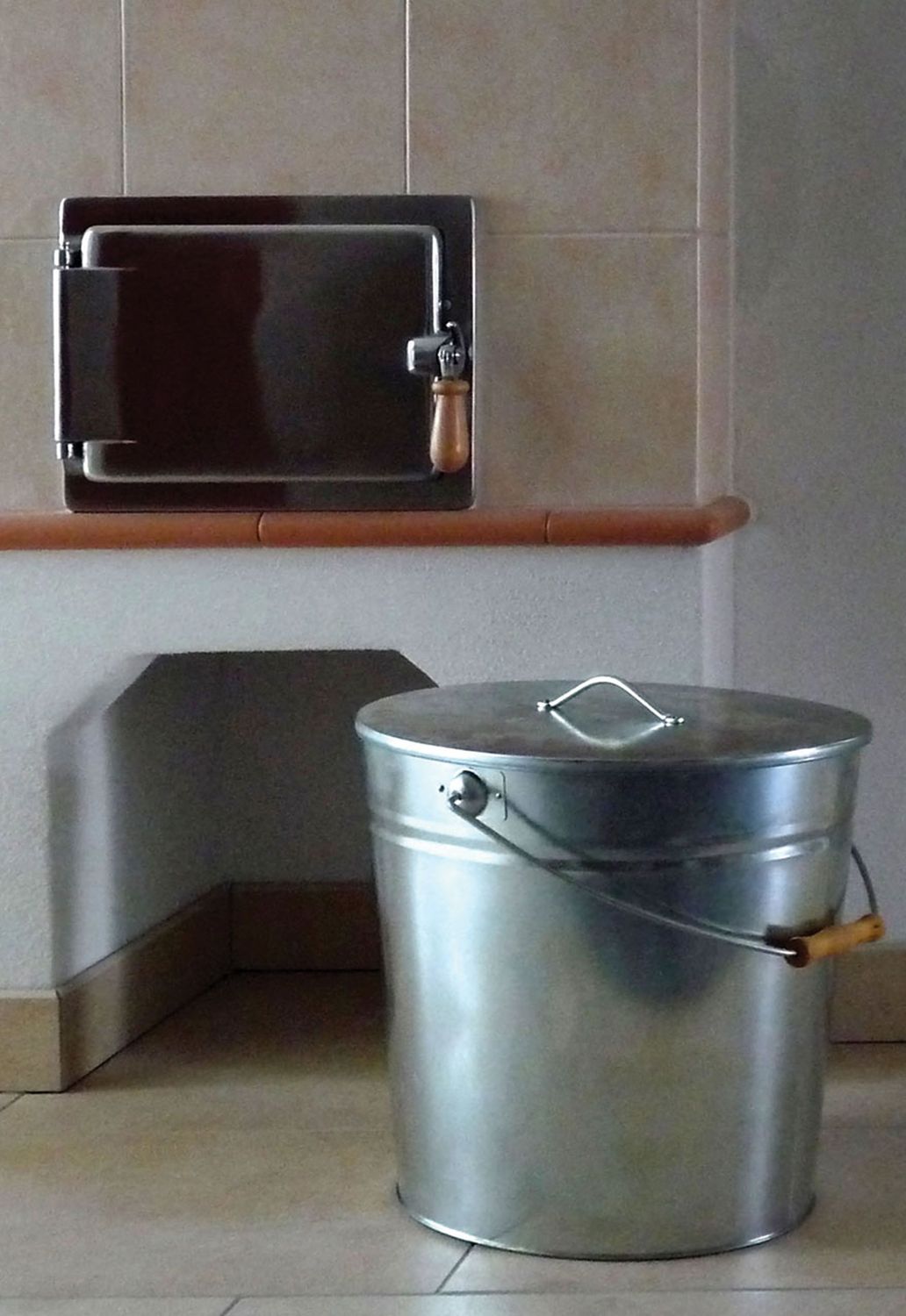 Asche- Eimer, Kohle-eimer, Aschebehälter- Verzinkt Mit Griff Und Deckel