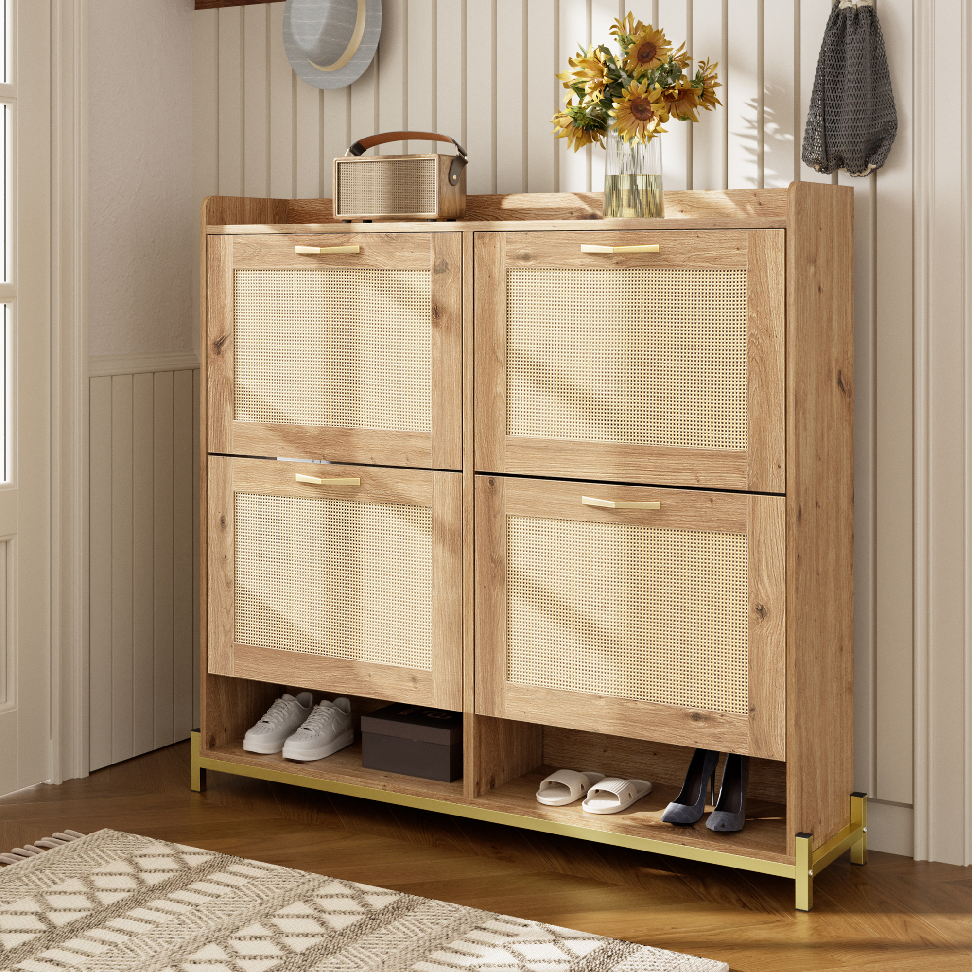 Eleganter Schuhschrank Aus Holz Mit Rattantüren – 4 Türen, Metallrahmen Und Oberes Regal Für Stilvolle Und Übersichtl...