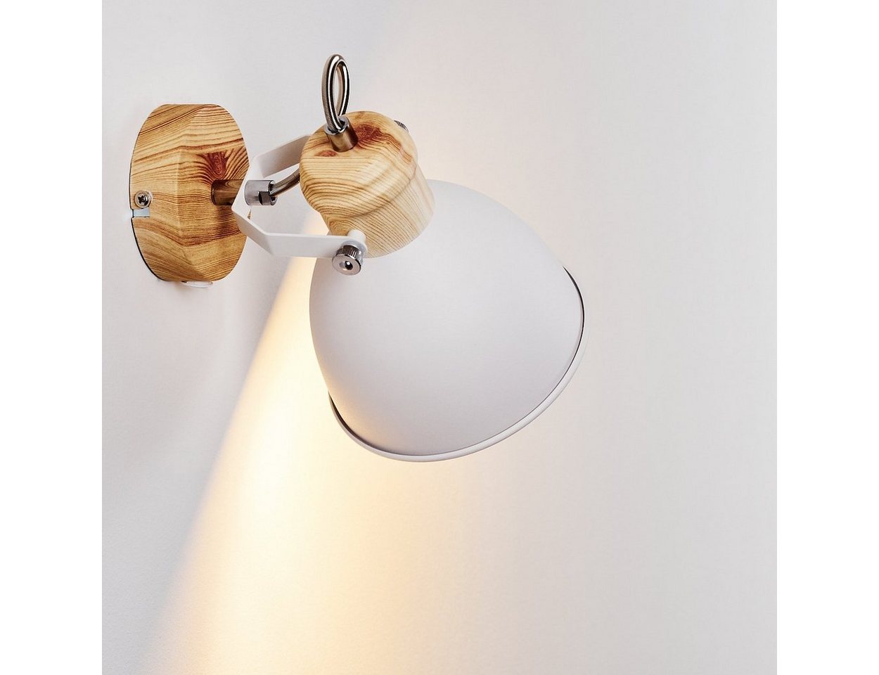 hofstein Wandleuchte »Verago« verstellbare Wandlampe aus Metall in Weiß/Holzoptik, ohne Leuchtmittel, 1xE27, Retro/Vintage Wandspot mit An-/Ausschalter am Gehäuse Bild 3