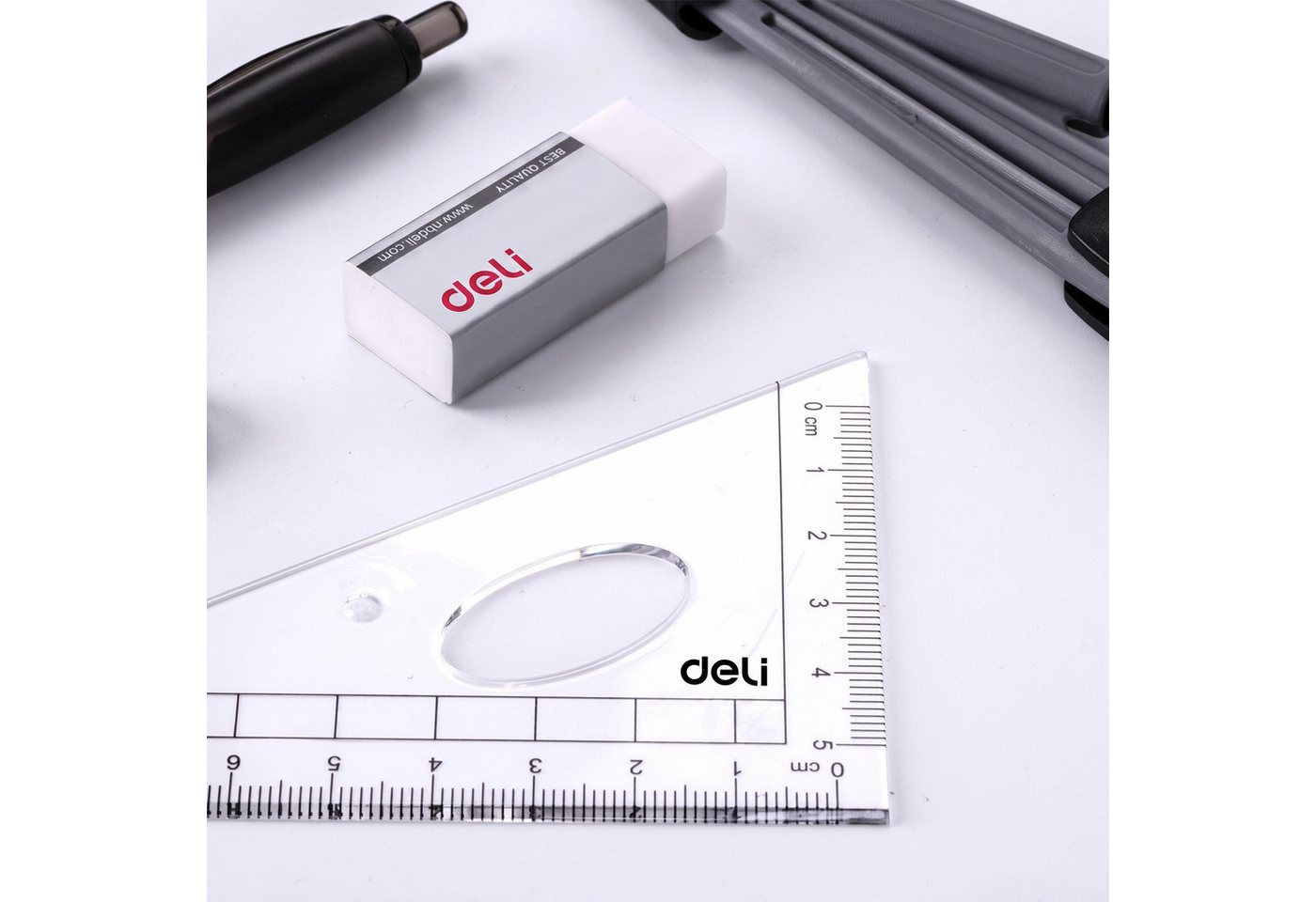 GarveeMore Geodreieck Geometrie-Set 8-teilig – Zirkel, Lineal, Dreiecke, Winkelmesser, Zirkel mit integriertem Minenstift – robustes Metall, Box Bild 3