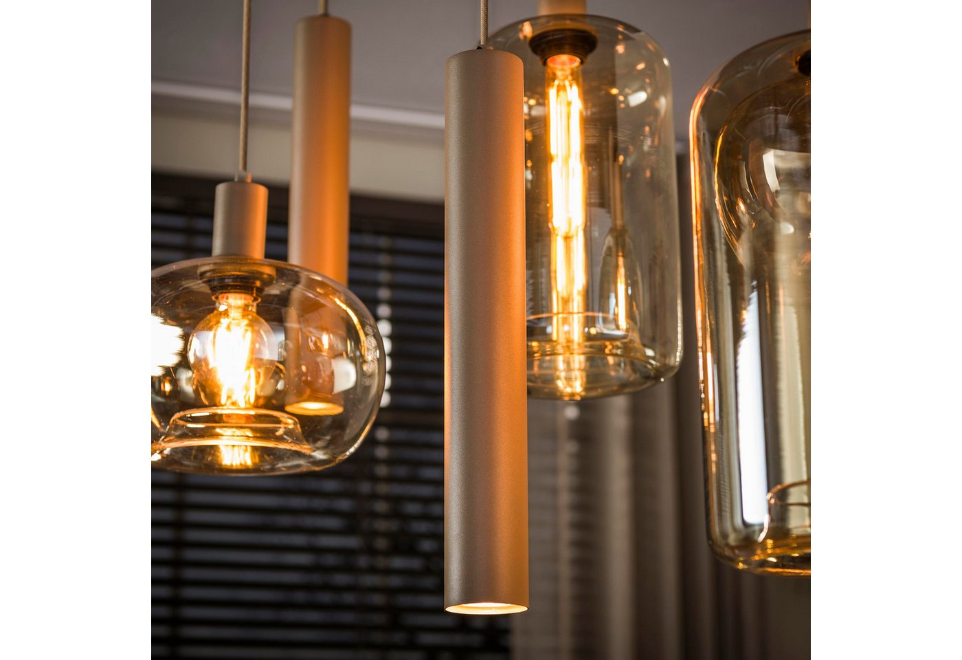 leven! Annekathrin Storkebaum LED Pendelleuchte Pendellampe LUMORA 7 flammig 110 cm Glas beige höhenverstellbar, 4 × E27, 3 × GU10 (Leuchtmittel nicht enthalten), Individuell höhenverstellbar, warme Lichtwirkung Bild 5