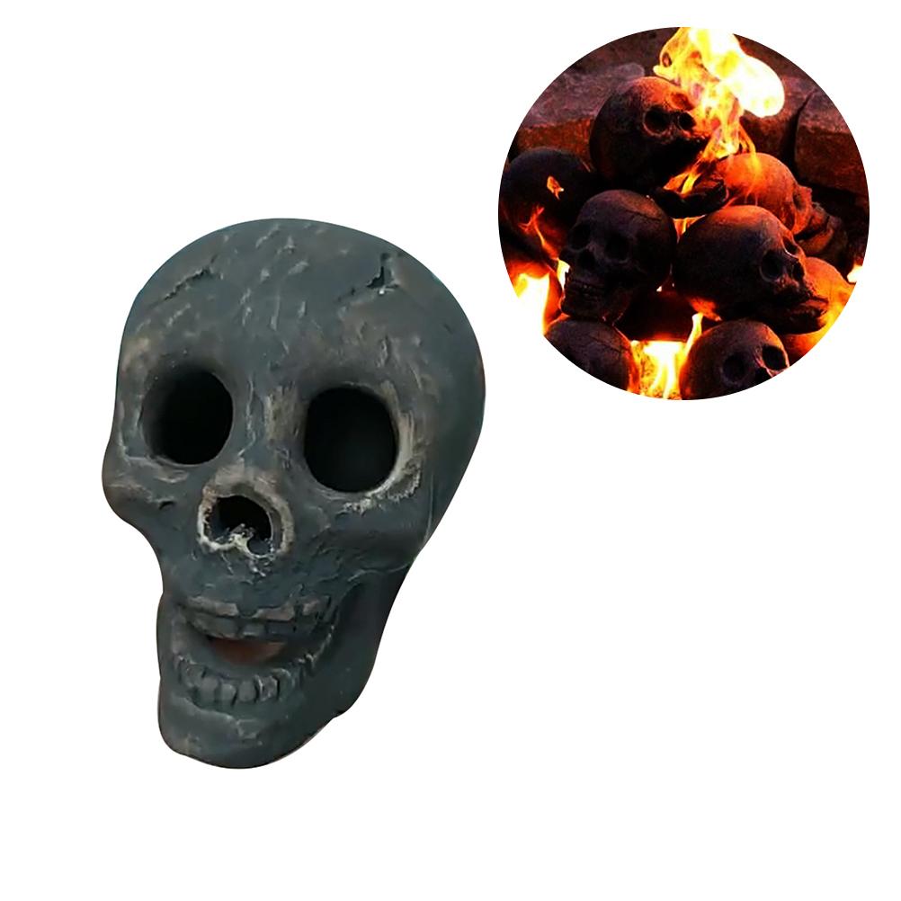 Feuerfester Keramikskelettstamm In Form Eines Menschlichen Kopfes, Für Lagerfeuer Oder Halloween-dekorationen.