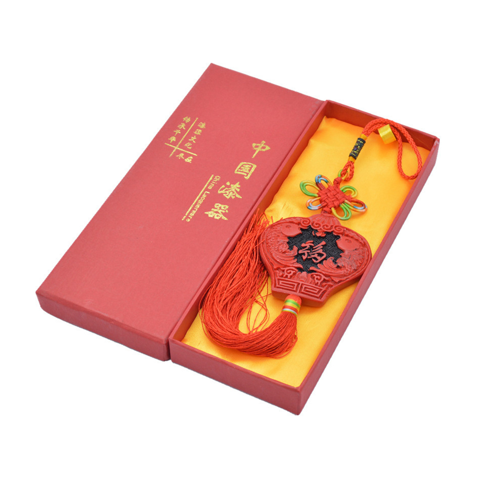 Traditioneller Chinesischer Autoanhänger In Form Eines Knotens (doppelter Schwarzer Fisch) - Ein Traditionelles Chinesisches Lackornament Für Das Neue Jahr.