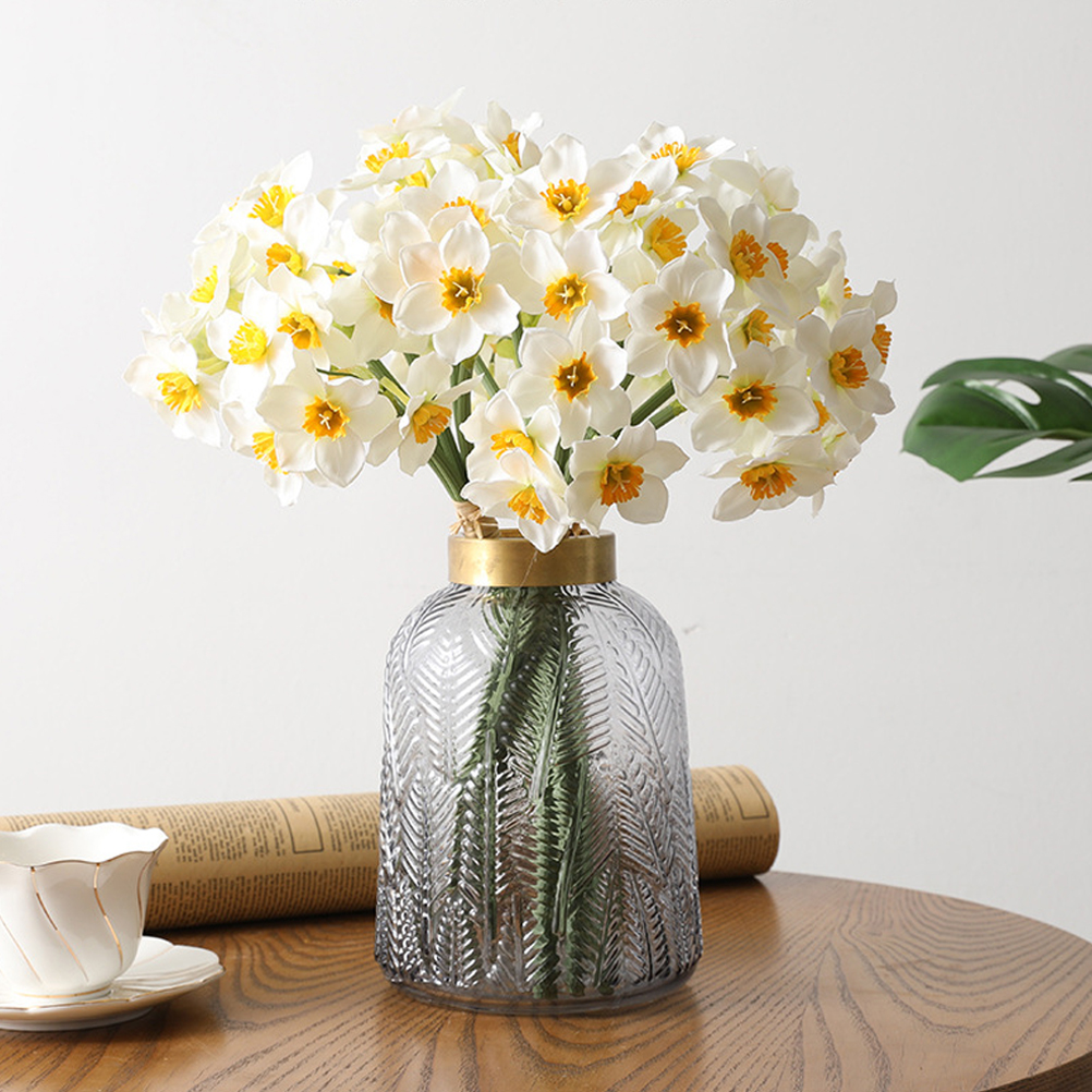 [yue Xing Hui] Strauß Aus 6 Künstlichen Narzissen, Heimdekoration, Künstliche Blumen, Weißer Lotus Mit Golddraht