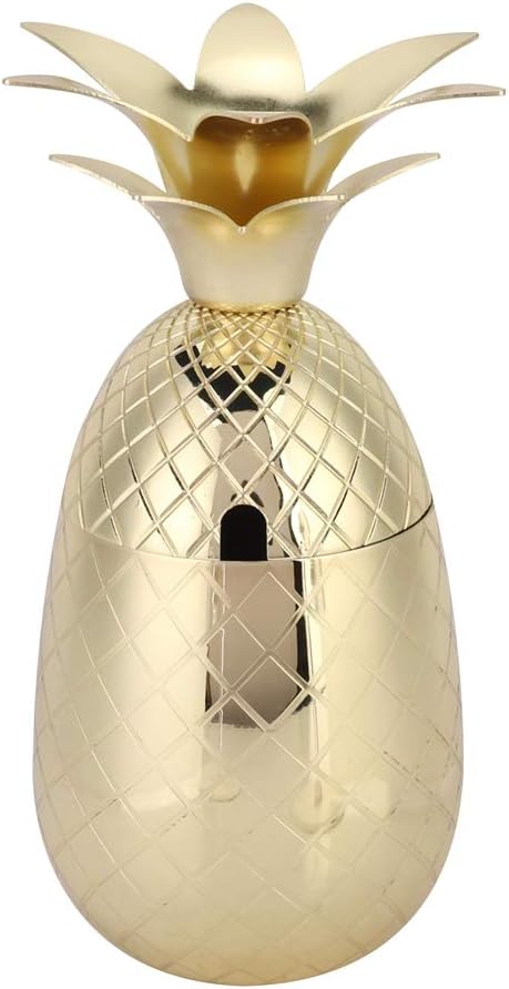 Cocktailbecher Aus Goldfarbenem Edelstahl Mit Elegantem Design, Perfekt Für Bars Und Gesellige Abende Zu Hause.