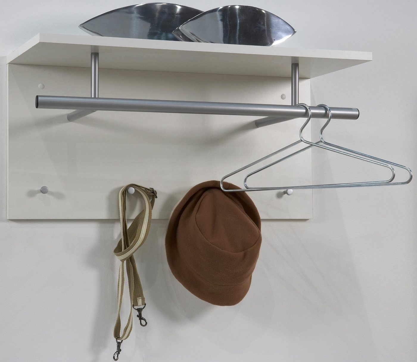 FMD Garderobenpaneel Spot, Wandgarderobe mit Kleiderstange, Ablage und vier Haken, Breite 72 cm Bild 3