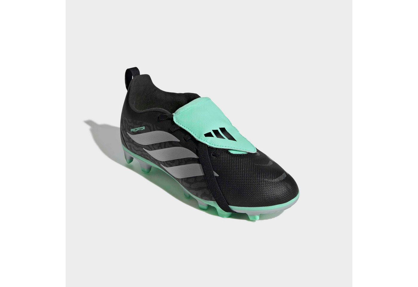 adidas Performance PREDATOR CLUB KIDS, FESTE BÖDEN/GEMISCHTE BÖDEN, UMSCHLAGBARE ZUNGE Fußballschuh (für Kinder & Jugendliche) für viele verschiedene Böden geeignet Bild 3