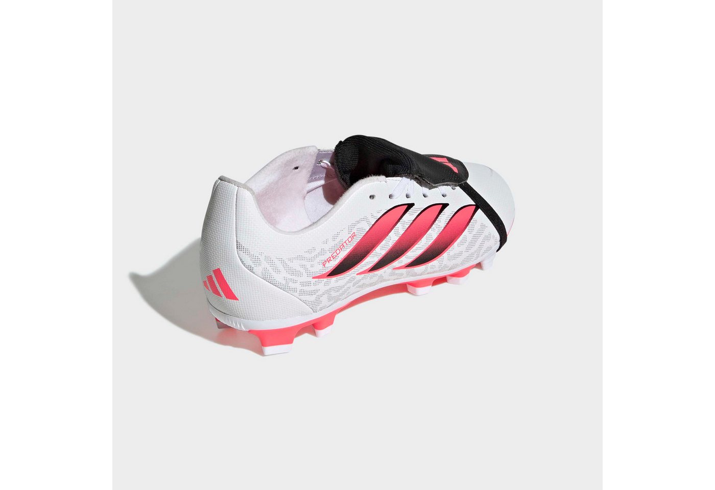 adidas Performance PREDATOR CLUB KIDS, FESTE BÖDEN/MULTI GROUND, UMSCHLAGBARE ZUNGE Fußballschuh (für Kinder & Jugendliche) für viele verschiedene Böden geeignet Bild 3