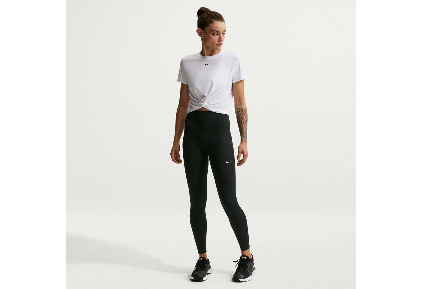 Nike Trainingstights W NK DF ONE HR TIGHT USEAM BLACK/WHITE Bild 4