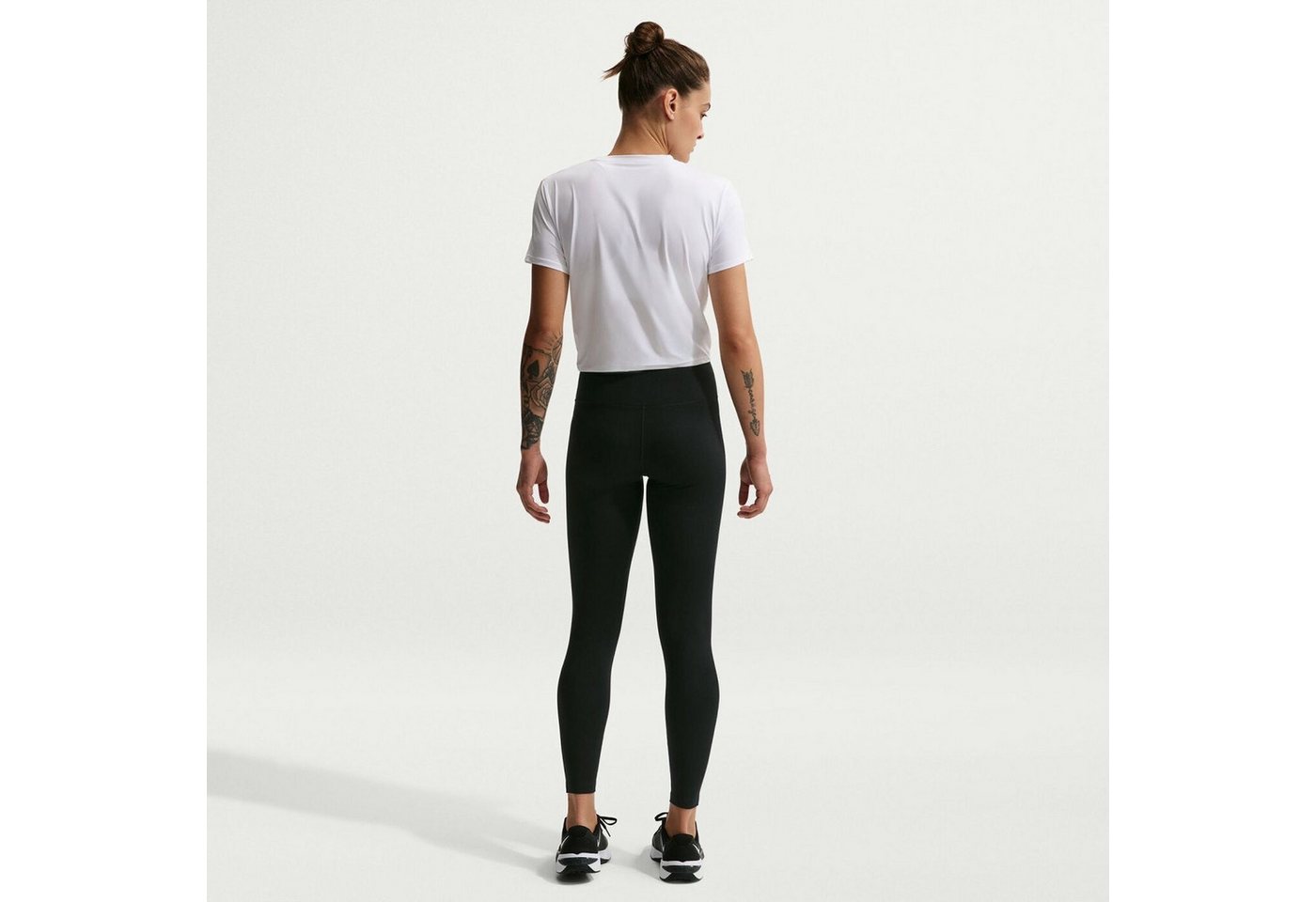 Nike Trainingstights W NK DF ONE HR TIGHT USEAM BLACK/WHITE Bild 5