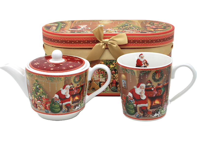 Weihnachtsmann-becher Und -krug In Einer Dekorativen Schachtel – Porzellan-weihnachtsset