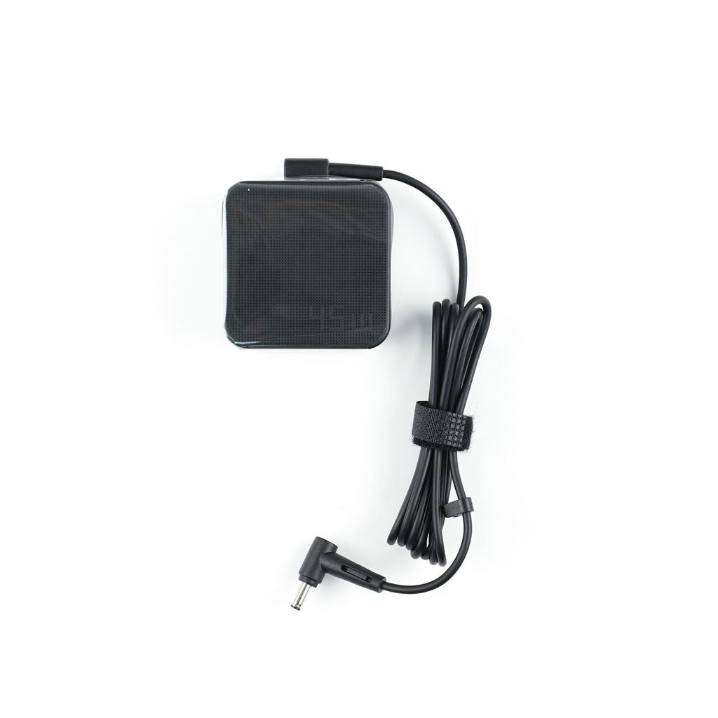 Adaptador De Ca Asus 45w19v 3p 4phi