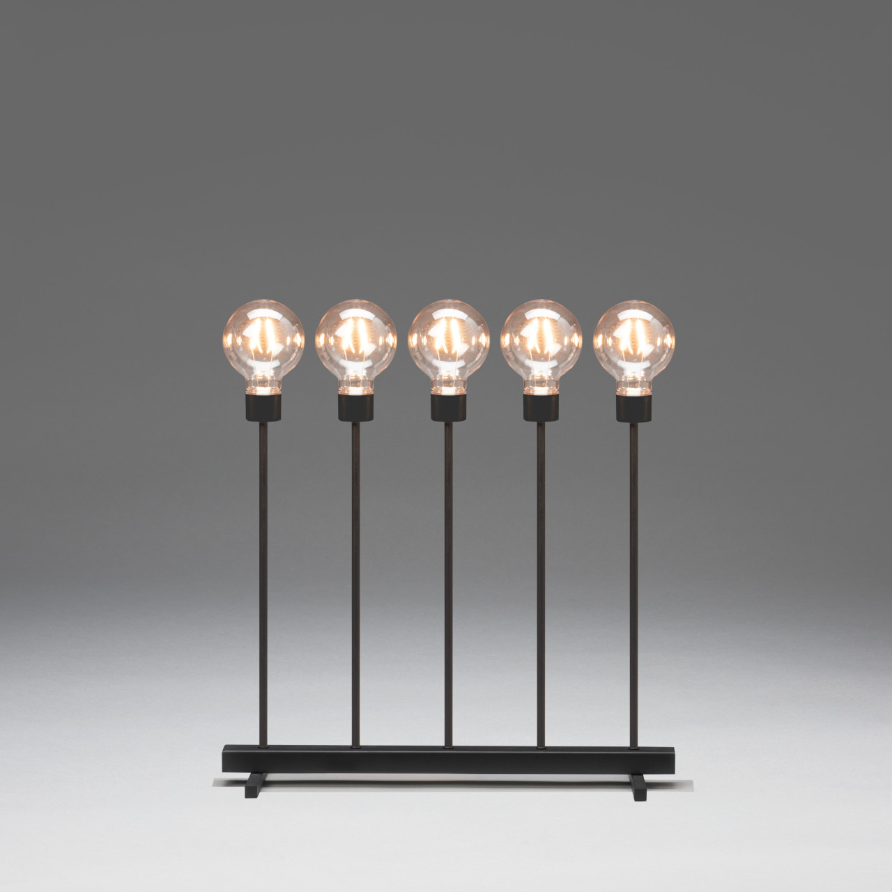 Konstsmide LED Leuchte gerade dimmbar 5 runde Globes & 10 Dioden bernstein Bild 2