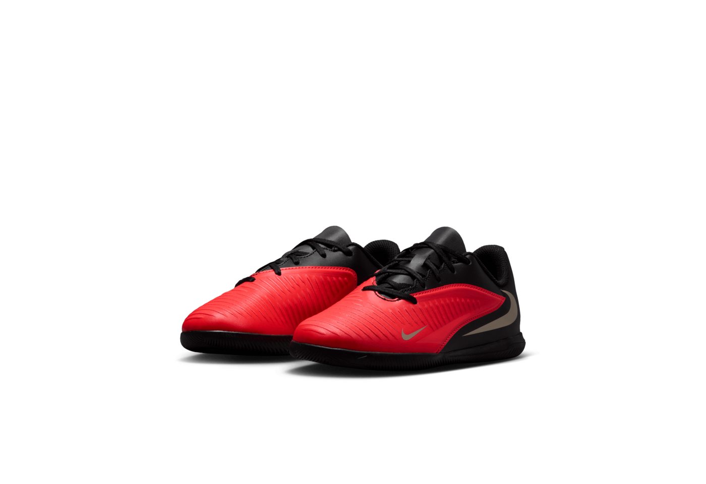 Nike Jr. Phantom 6 Low Club Fußballschuh (für Jugendliche) für Hallen- und Hartplätze Bild 2
