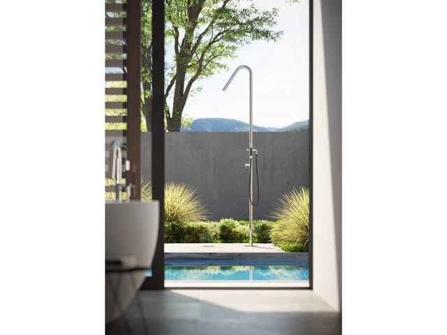 Pooldusche Twiggy Cs40 Me Poliert, Montage Am Boden - Fontealta