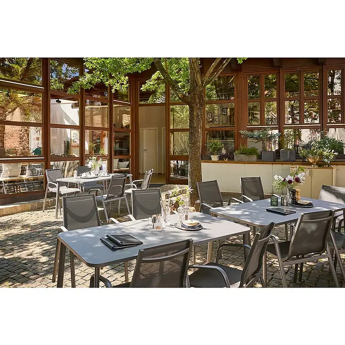 Sunfun Gartenmöbel-Set Gastro (5 -tlg., Stahl, Textilen, Night-Grey, Tisch: L x B x H: 142,5 x 82,5 x 75 cm)