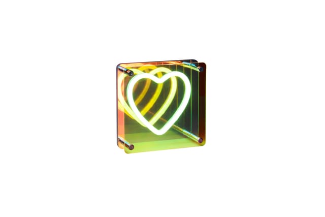 Reality LED-Tischleuchte Querido Fun Herz 14,5 x 14,5 cm warmweiß transparent irisierend