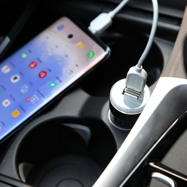 Trendline - Kfz Ladeadapter Usb 12v Zigarettenanzünder Ladegerät Handy Adapter