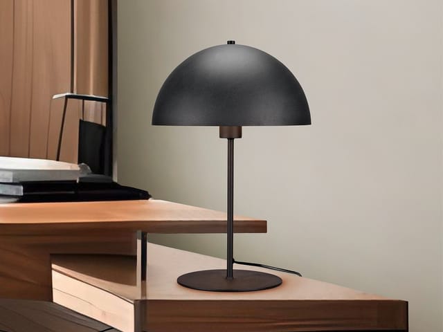 Meinewunschleuchte - Große Led Tischleuchte Aus Metall Schwarz, Lampenschirm Innen Gold, Höhe 45cm