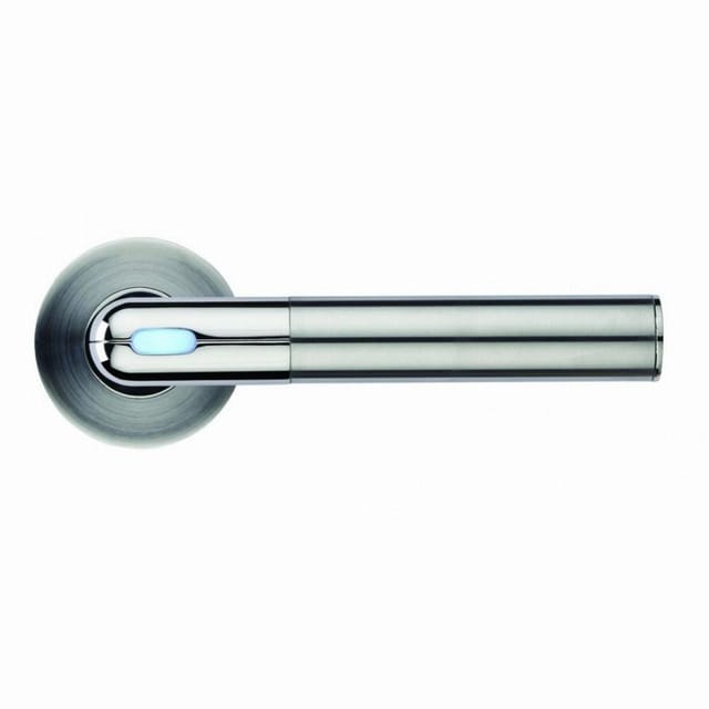 Verbundener Linker Griff Auf Rosette – Edelstahl Links – Thirard