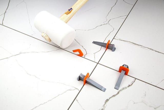 Fliesen Nivelliersystem Set Alle Fugenbreiten Zuglaschen Keile Abstandshalter Verlegehilfe: Lasche 2mm (200 Stück), 5 Packungen - Hexpro