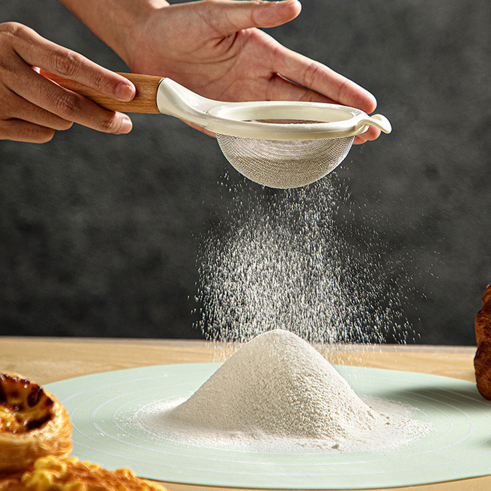 Feines Edelstahlsieb, Professionelles Spitzsieb Mit Holzgriff, Mehlsieb Für Die Heimische Küche, 2-teiliges Set