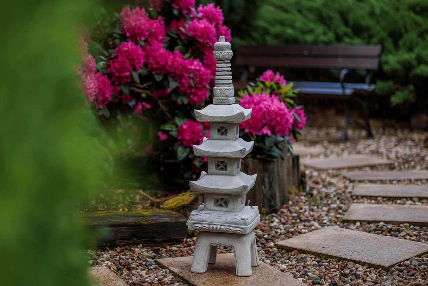 gartendekoparadies.de Gartenfigur Japanische Steinpagode Steinlaterne, H. 92 cm, 38 kg, Frostsicher