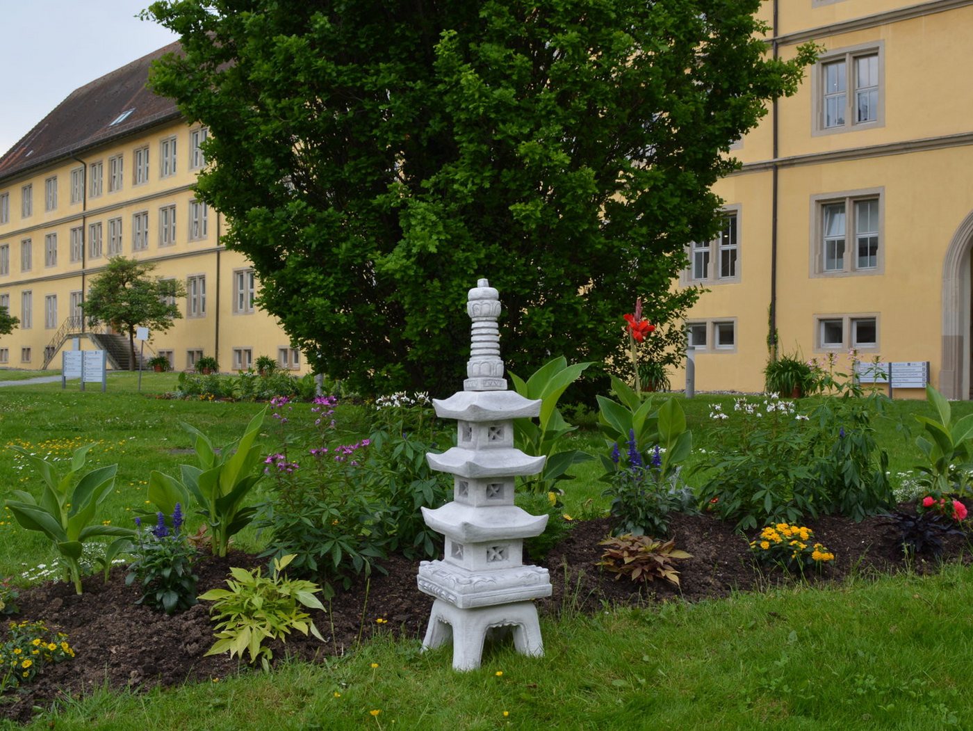 gartendekoparadies.de Gartenfigur Japanische Steinpagode Steinlaterne, H. 92 cm, 38 kg, Frostsicher Bild 5