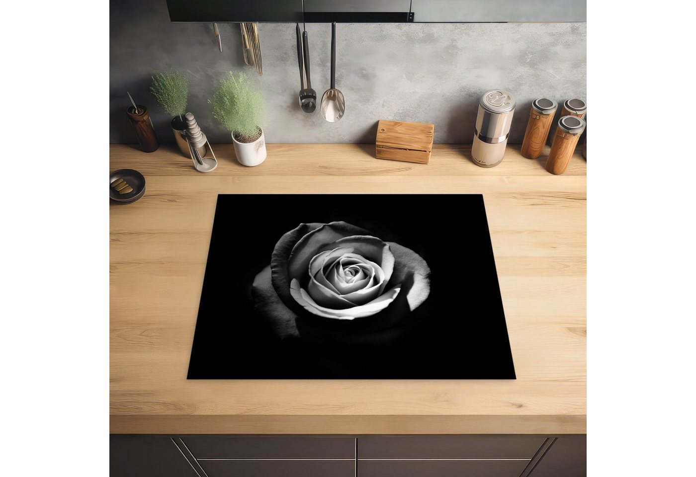 MuchoWow Herd-Abdeckplatte Blumen - Schwarz - Rose - Weiß - Botanisch, Vinyl, (1 tlg), Abdeckung Induktionskochfeld Schutzmatte, Küche Deko, 65x52 cm