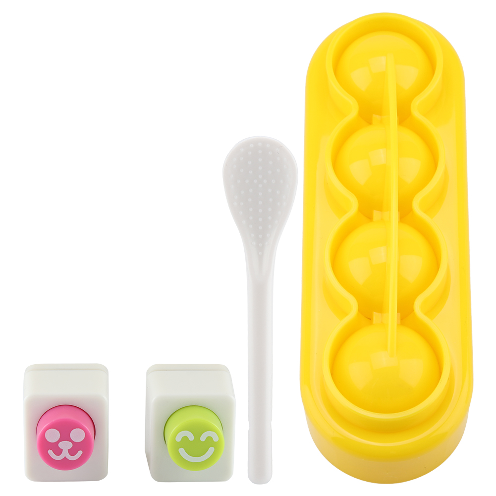 Bento-form Für Reisrollen, In Form Einer Kleinen Kugel, Aus Lebensmittelechtem Polypropylen, Mit Einem Löffel.