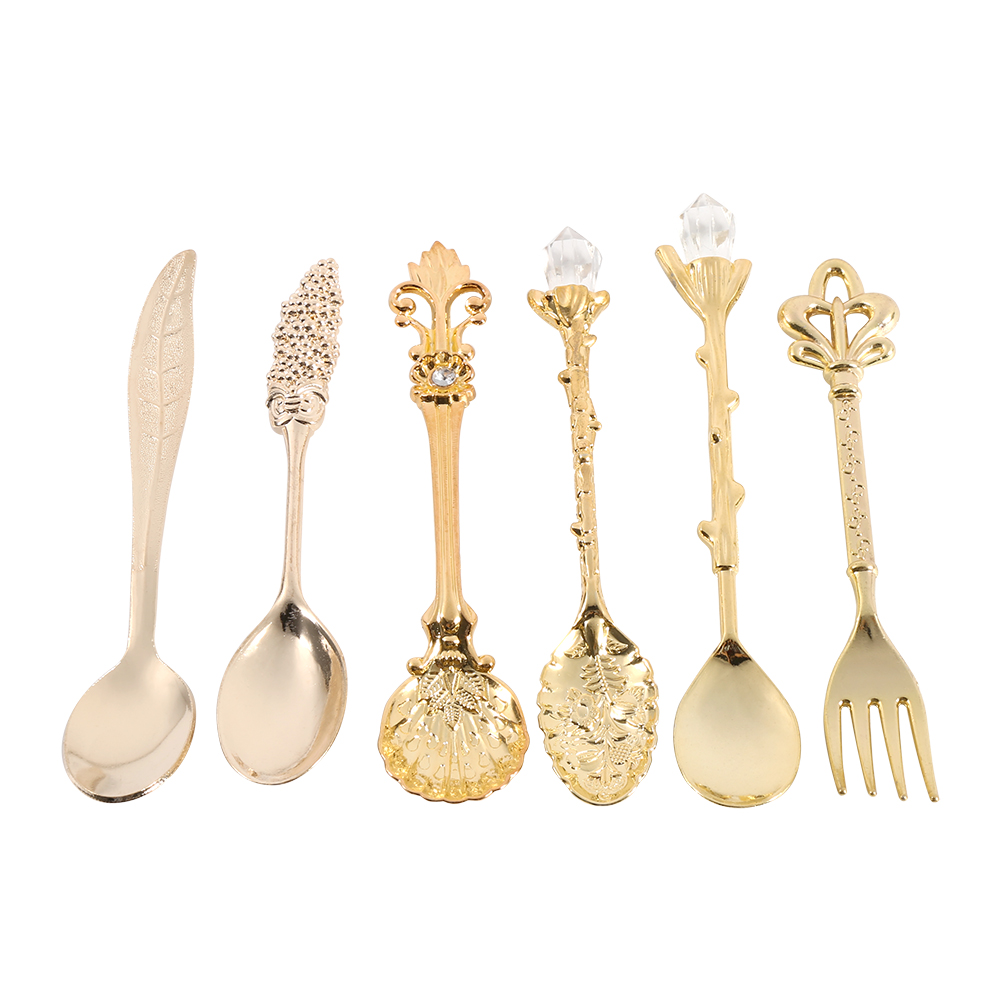 Set Mit 6 Mini-teelöffeln Und -gabeln Aus Metall Im Königlichen Retro-stil, Goldfarbene Küchenaccessoires