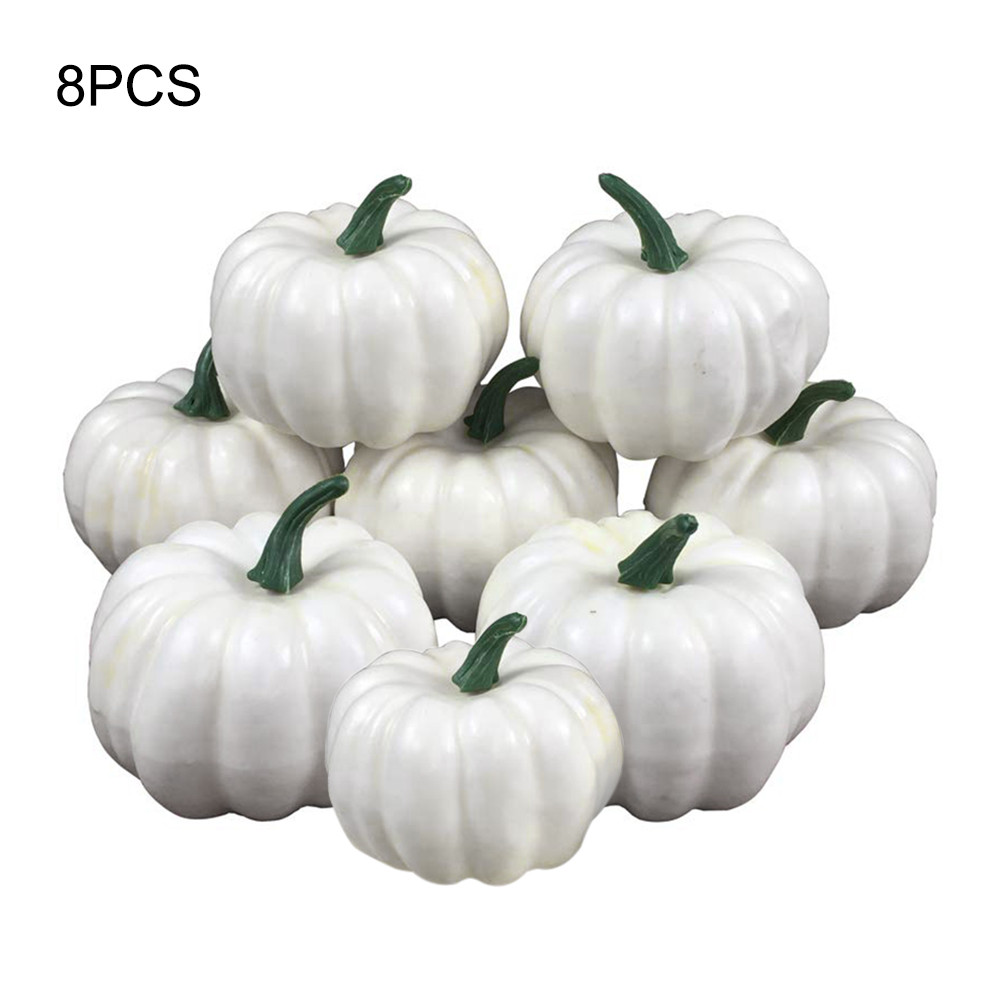 Set Mit 8 Rustikalen Weißen Künstlichen Kürbissen Für Halloween-, Herbst- Und Thanksgiving-dekorationen.