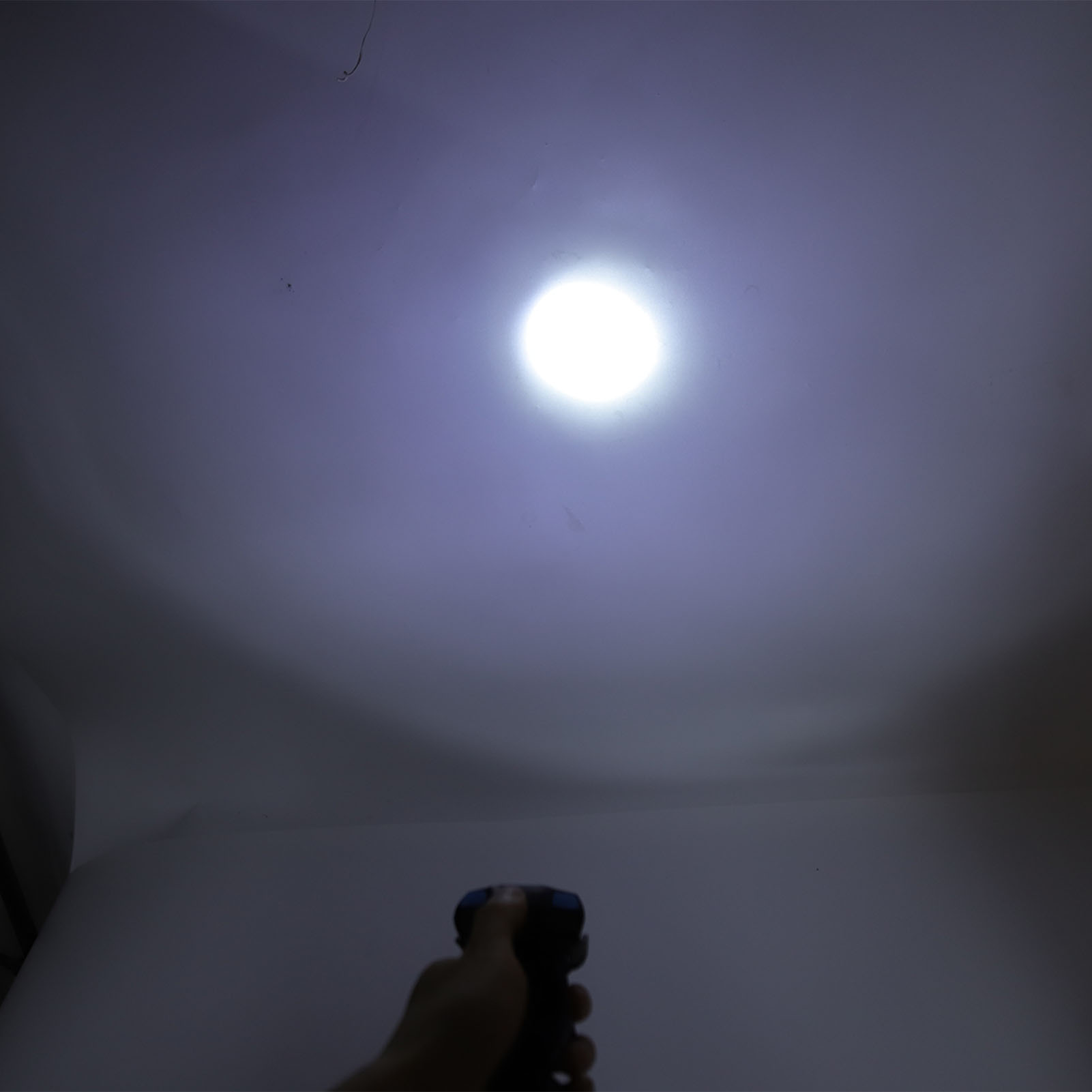 Wiederaufladbare Led-stirnlampe Mit Hoher Lichtstärke Und Sensor, Laufstirnlampe, Wiederaufladbare Led-stirnlampe Mit Sensor, Angellampe.