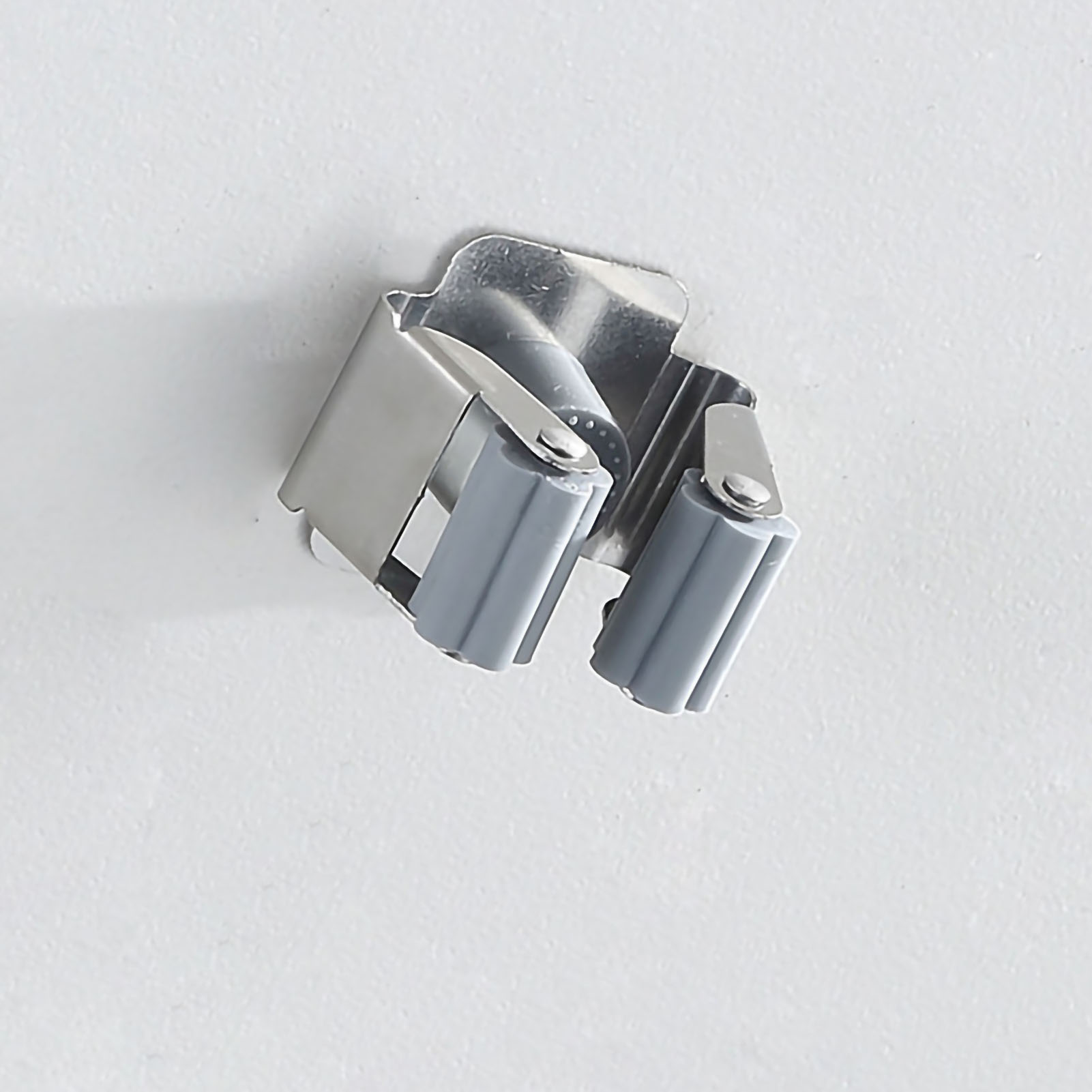 Besenclip Aus Edelstahl, Bohrfreier Besenhalter, Besenhaken, Klebehaken, Besentuchhalter, 201 Kleine Integrierte Graue Quadrate