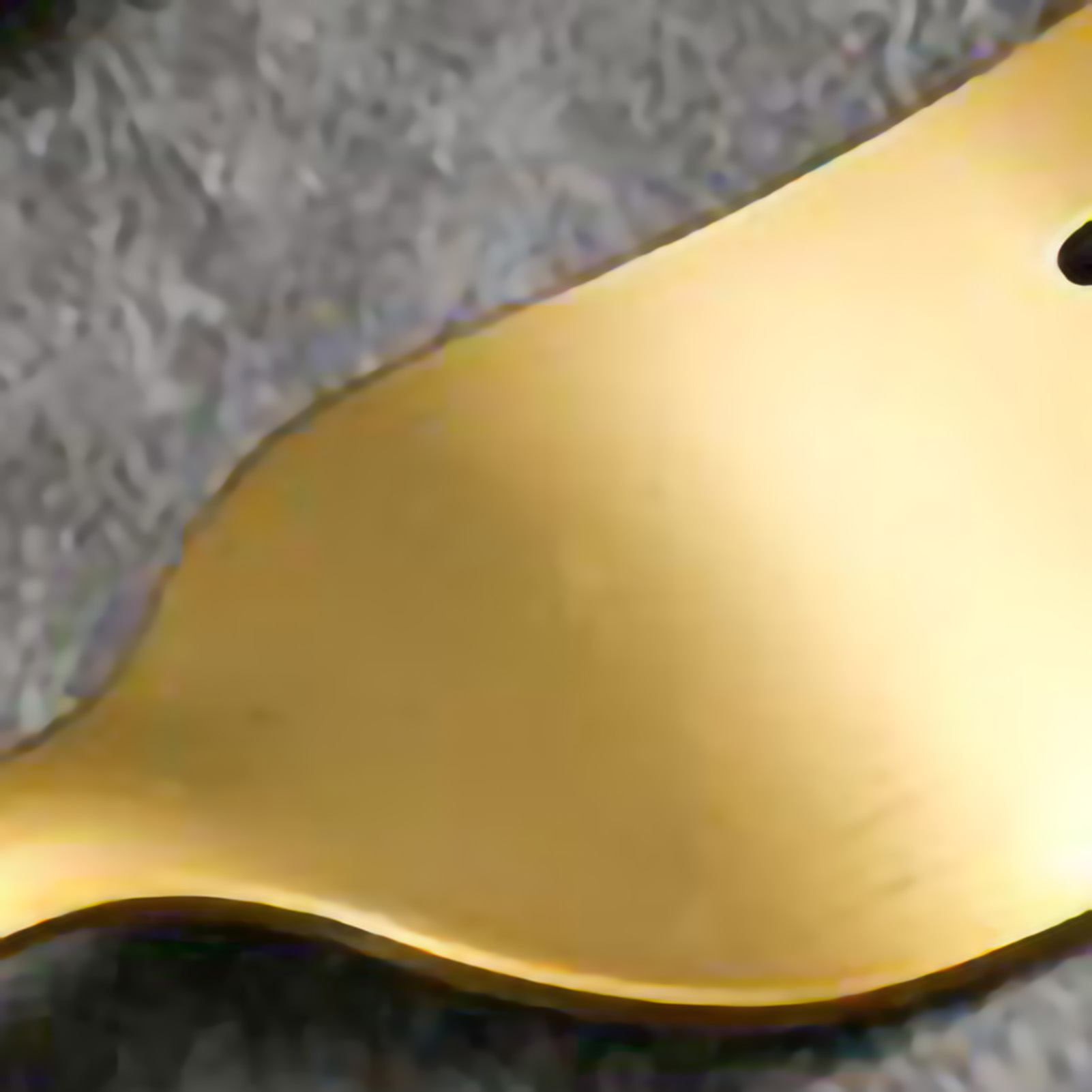 Dickes Edelstahl-besteckset, Bestehend Aus Steakmesser, Gabel Und Löffel Goldene Gabel.
