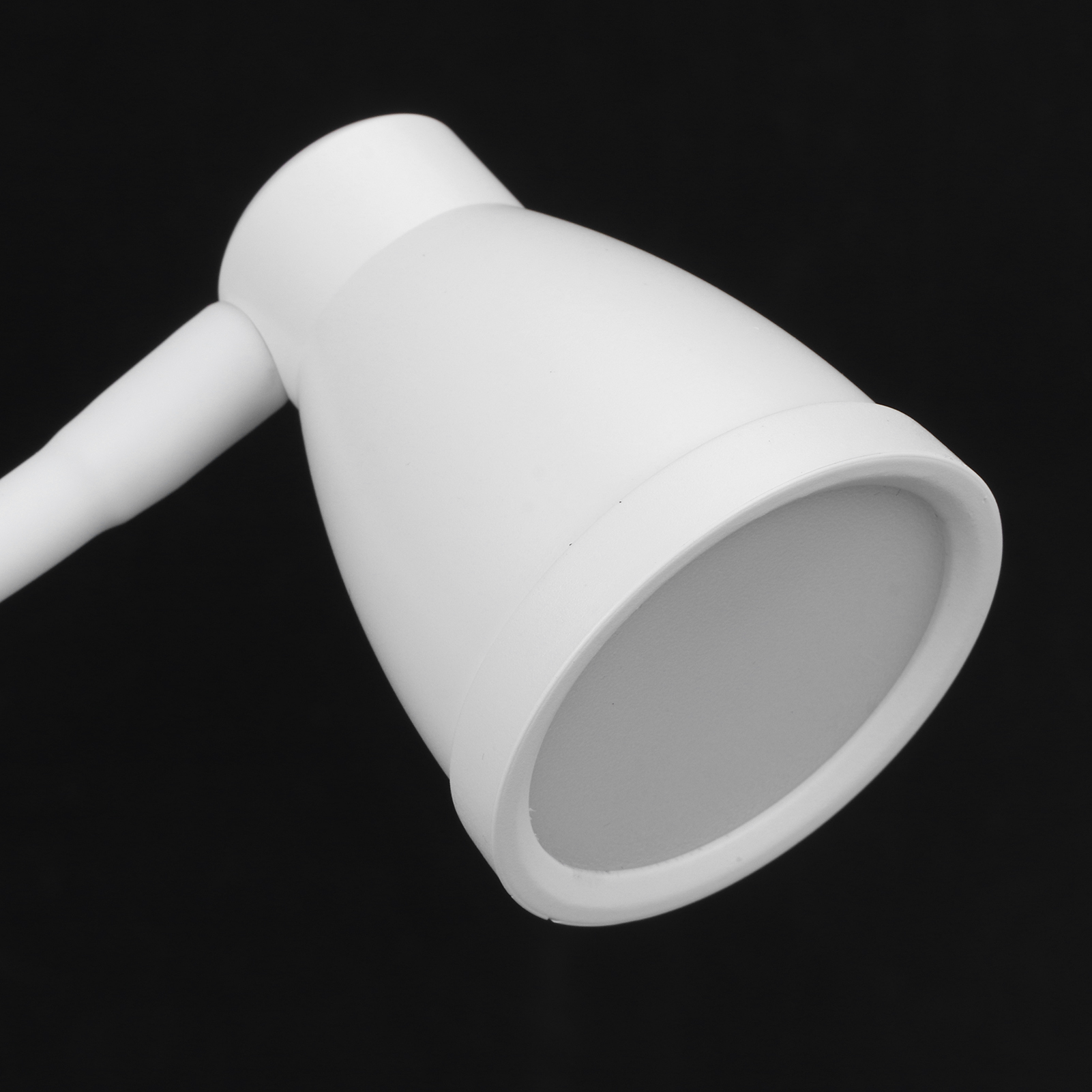 Usb-clip-on-leselampe Mit Einstellbarer Helligkeit, Schlichtem Und Elegantem Design, Für Weiße Innenbeleuchtung.
