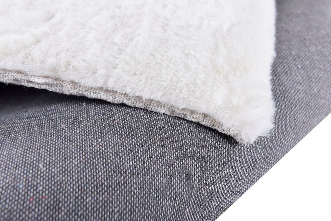 Gino Falcone Fellteppich Kuschelteppich Chiara, rechteckig, Höhe: 30 mm, Kunstfell, Kaninchenfell-Haptik, besonders weich, auch in rund Bild 5
