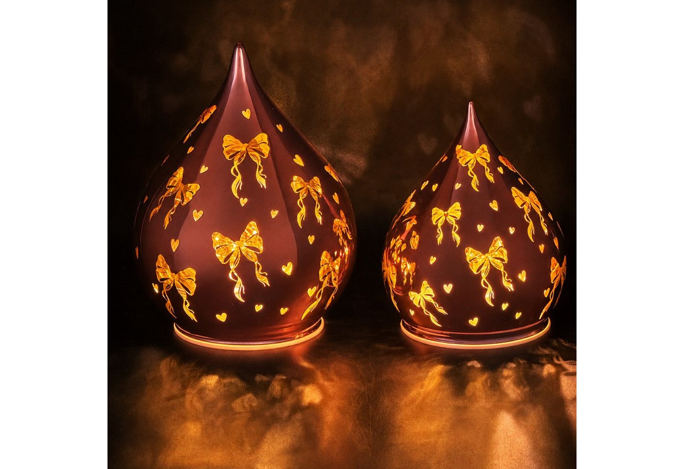 Online-Fuchs LED Dekolicht 2 Glastropfen mit Schleifen, Herzen und LED-Lichterkette inkl. Timer, Herzen und Schleifen sorgen für ein tolles Lichtspiel, warmweiß, Dekoration für Frühling, Sommer, Herbst und Winter