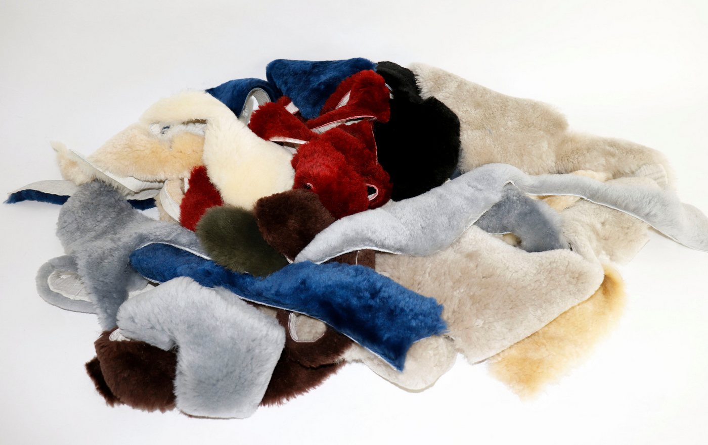 Reissner Lammfelle Bastelnaturmaterial Merino Lammfell Reste Gemischt 1KG