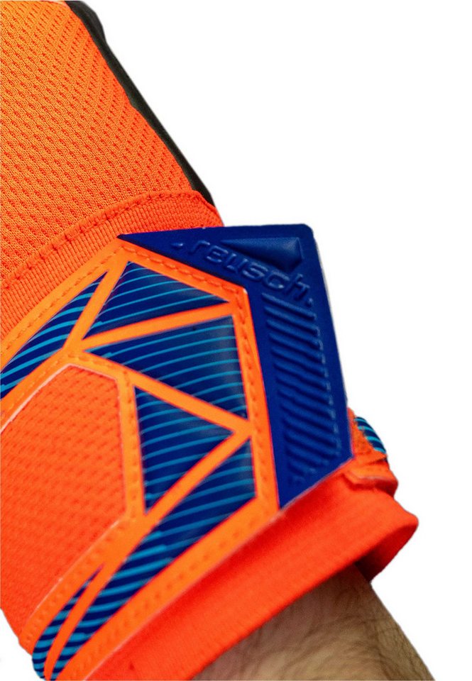 Reusch Torwarthandschuhe Attrakt Infinity Evolution NC mit robustem Infinity Belag Bild 3