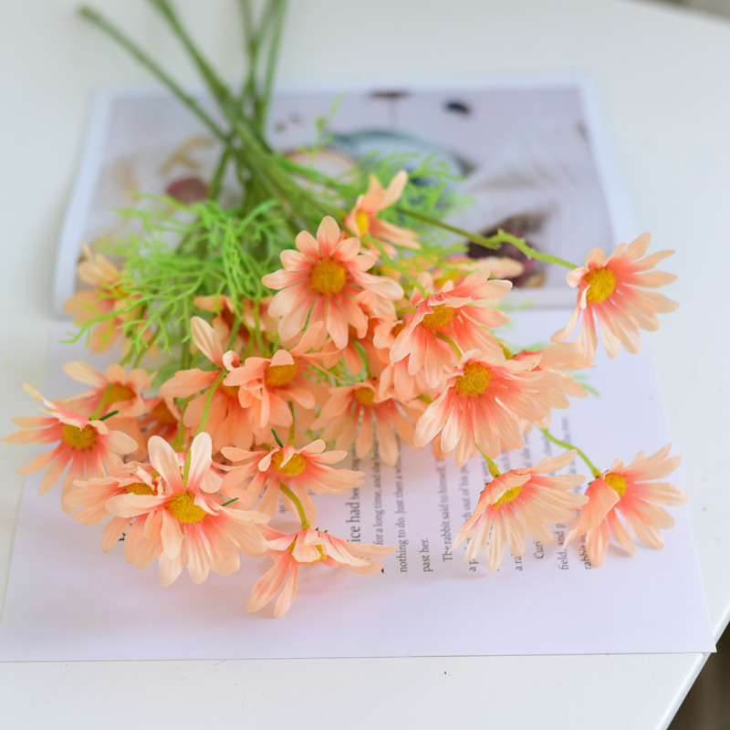 5 Künstliche Pfingstrosen Und Holländische Chrysanthemen Aus Seide – Realistische Dekorationsblumen Für Innenräume, Wartungsfrei, Ideal Zur Dekoration Von Haus, Büro Oder Veranstaltungen (10 Stiele)