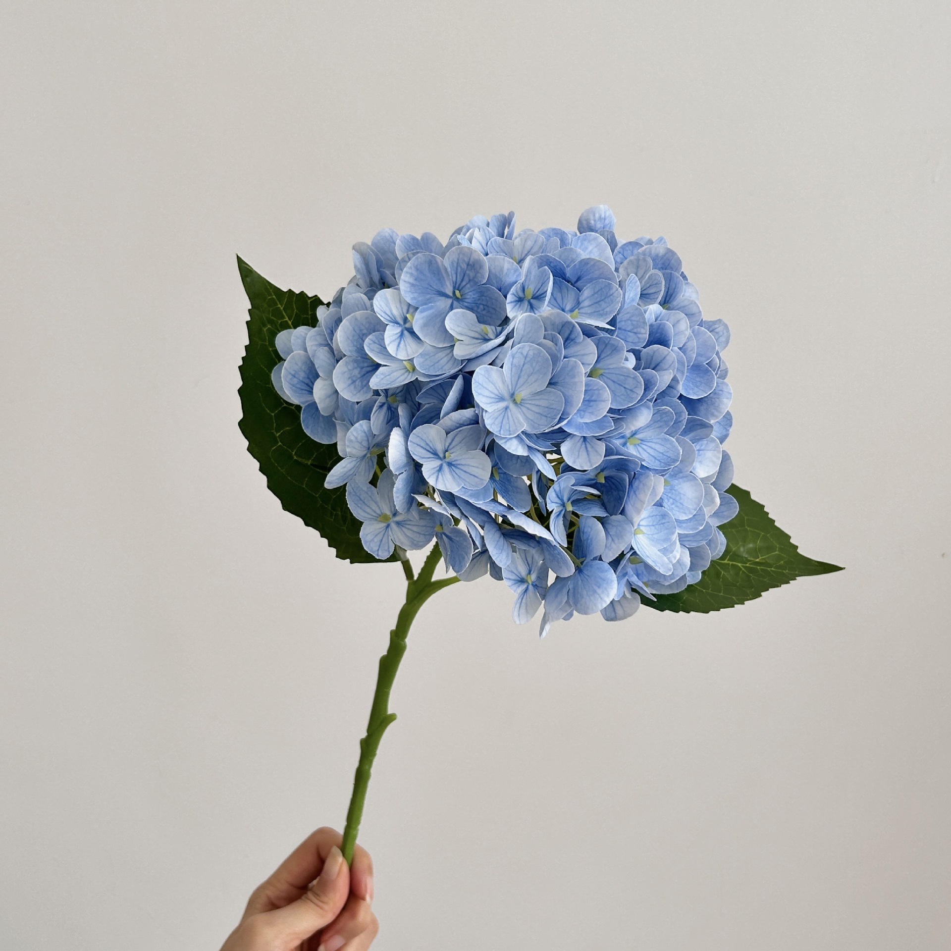 3d-stoffblumenkugeln In Hellblau – 3er-set Künstliche Blumen Für Hochzeitsdekoration, Hotel-tischmitten Und Innenraum-floristik
