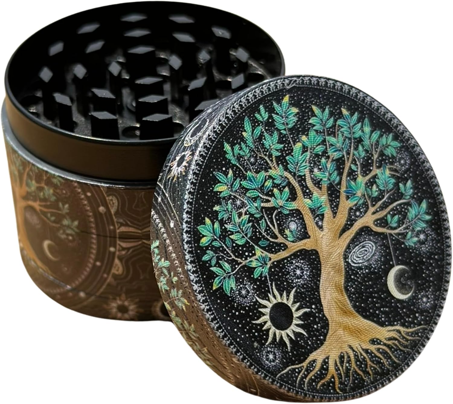 4-teilige Gewürzmühle „baum Des Lebens“ – Robuste Zinklegierung – Mahlt Effizient Getrocknete Kräuter – Für Küche Und Aromaten – Mattschwarz, 50 Mm
