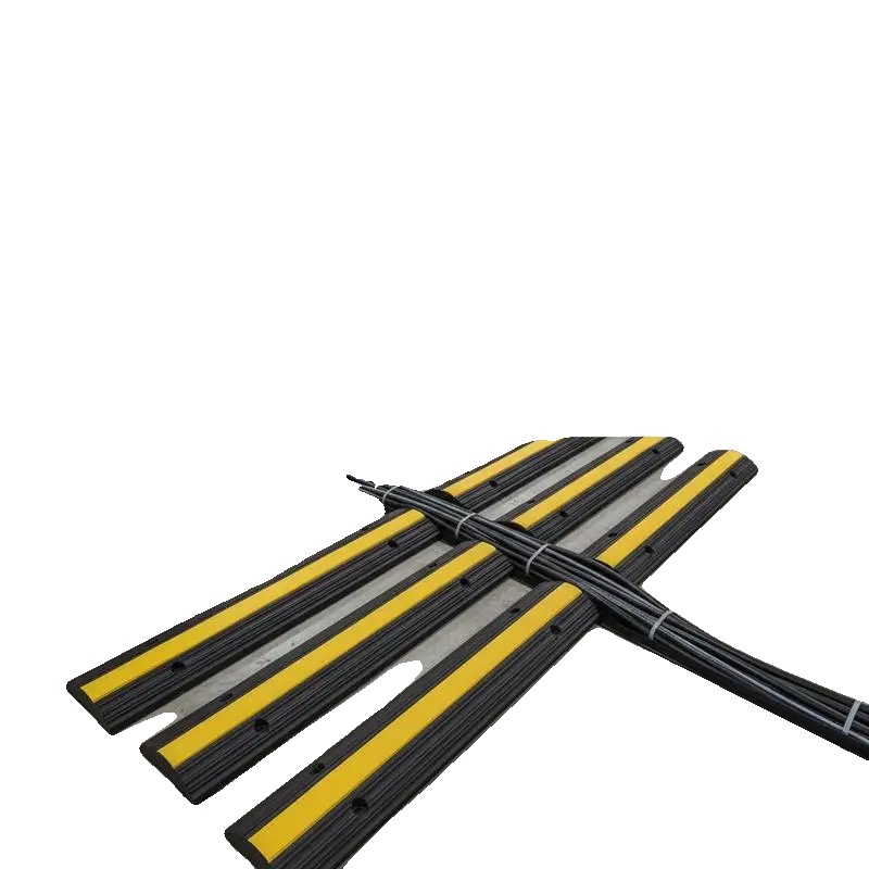 Kabelschutzmatte, 102 X 15,5 X 3 Cm, Pvc-material, Langlebiges Wetterbeständiges Design, Rutschfeste Oberfläche, Vielseitig Für Den Außenbereich