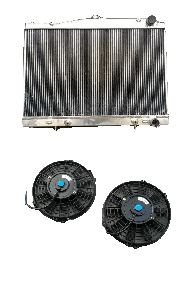 Kühler, Legierung Aluminium, Kernmaß 645mm X 400mm X 50mm, Gesamtmaß 665mm X 495mm X 60mm, Einlass/auslassmaß 35mm X 35mm, Kompatibilität Nissan